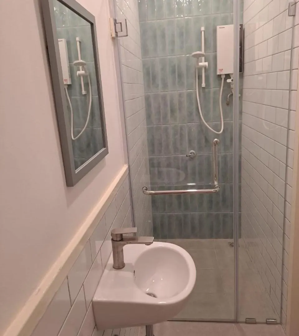 בית נופש Georgetown Vintage Garden 5Pax 2Br Homestay